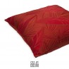 Foliorum cuscino rosso con leggero motivo di foglie ricamate